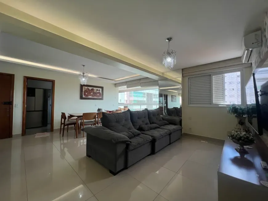 Luxuoso Apartamento 3 Suítes no Condomínio Invent Max - Village Veneza