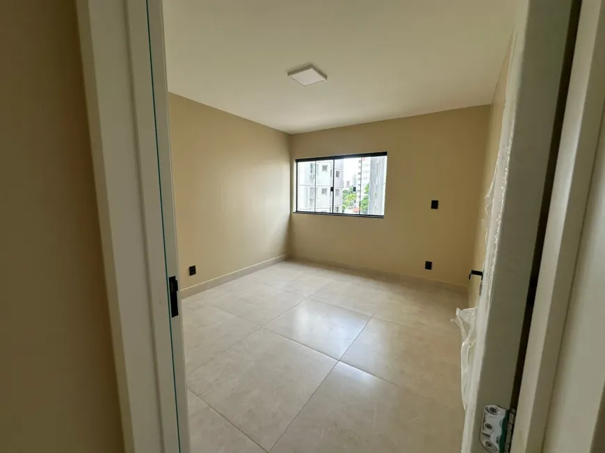 Apartamento Reformado 3 Quartos com Suíte - Setor Oeste