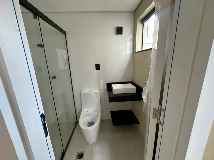 Apartamento Reformado 3 Quartos com Suíte - Setor Oeste