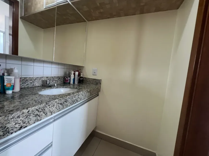 Luxuoso Apartamento 3 Suítes no Condomínio Invent Max - Village Veneza - Foto 6