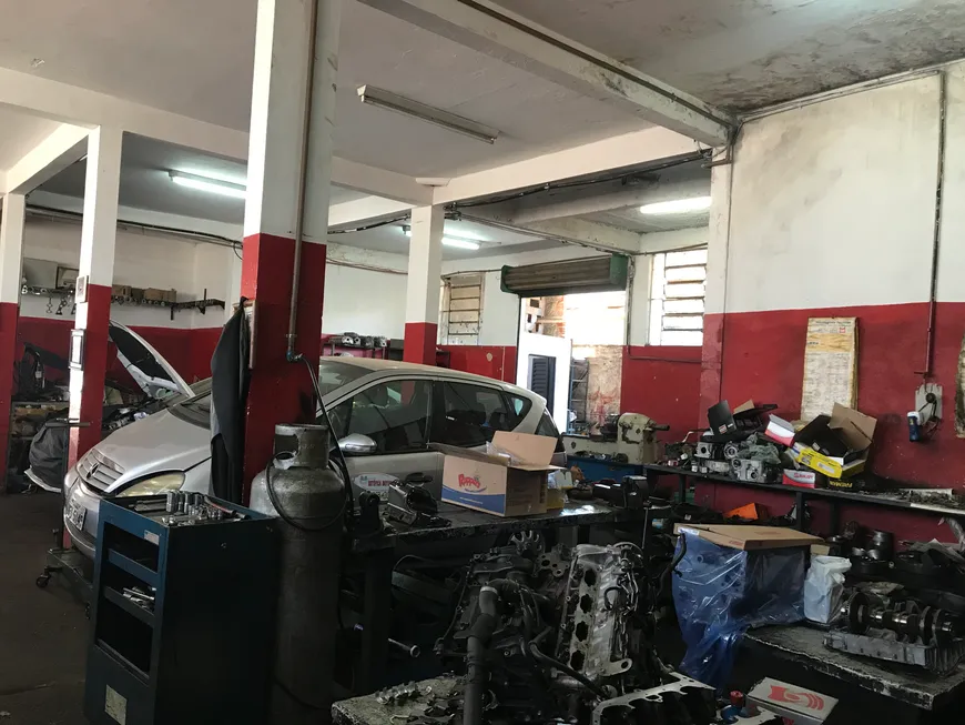 Sobrado Comercial na Cidade Jardim - Próximo ao Detran